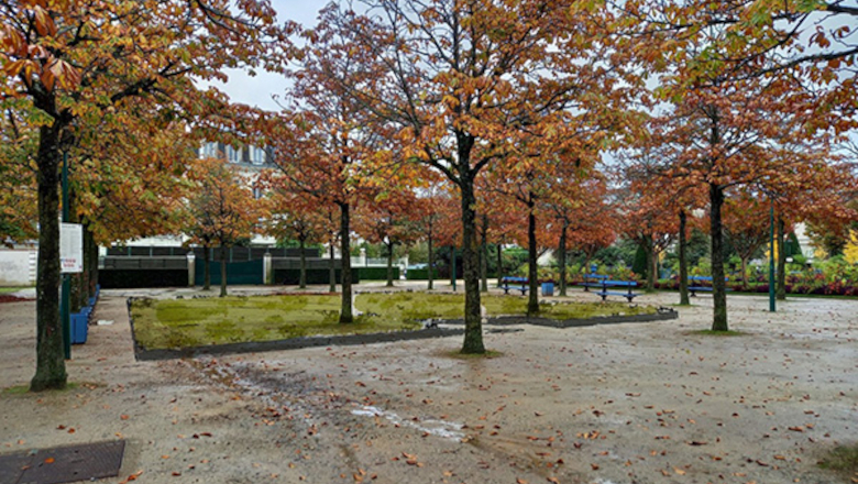 A safe place to store food available in the public garden of the Mail