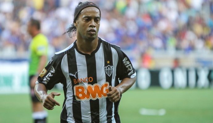 Ronaldinho, la star brésilienne de football, bientôt à Angers pour un match de gala